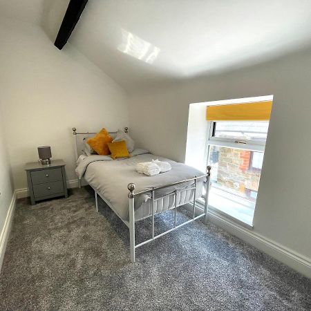 Yr Hen Bopty Villa Pontypridd ภายนอก รูปภาพ