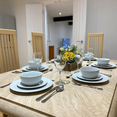 Yr Hen Bopty Villa Pontypridd ภายนอก รูปภาพ